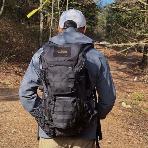 Pre-owned Mystery Ranch Blitz 30 L Backpack - Picture 6 of 13